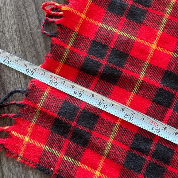 Christian Dior Classic Fall Red Black Plaid Scarf - Picture 4 of 4